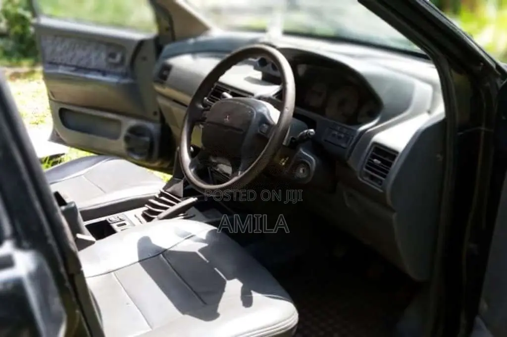 Mitsubishi RVR 2009 SUV (Used)