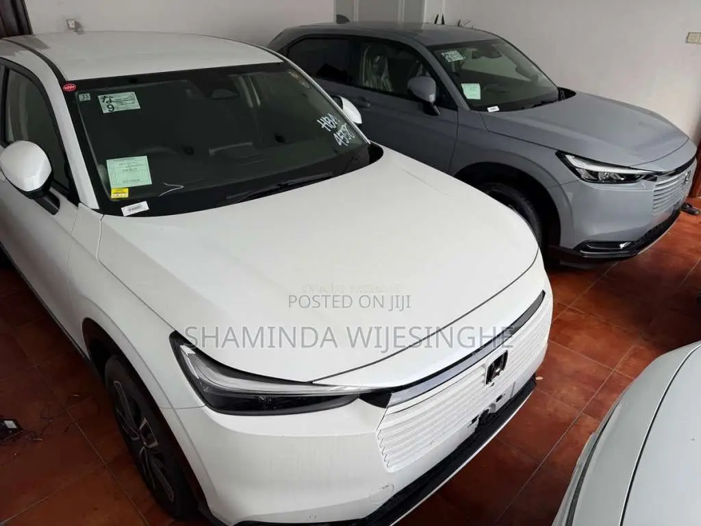 Honda Vezel Premium 2025 SUV Brand New