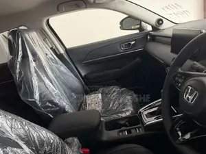 Honda Vezel Premium 2025 SUV Brand New