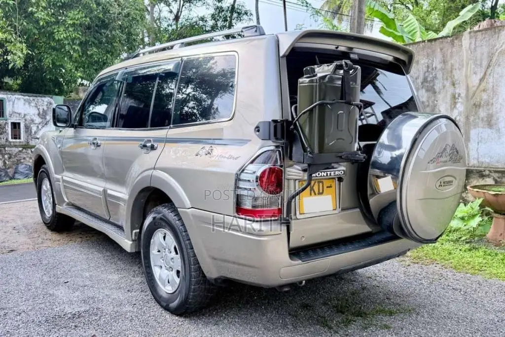 Mitsubishi Montero 2006 SUV Unregistered (Recondition)