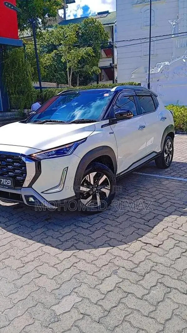 Nissan Magnite Tekna 2026 SUV (Used)