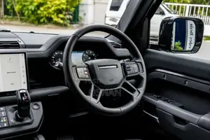 Land-Rover Defender 2025 SUV (Used)