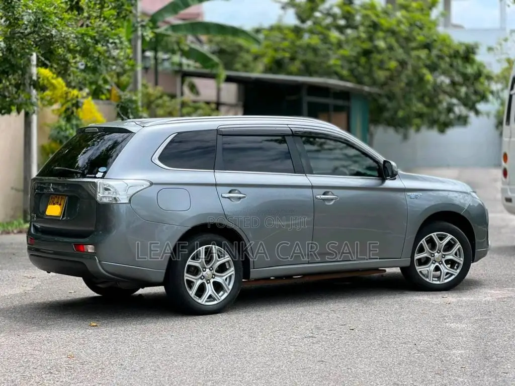 Mitsubishi Outlander 2014 SUV (Used)