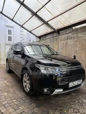 Mitsubishi Outlander 2015 SUV (Used)
