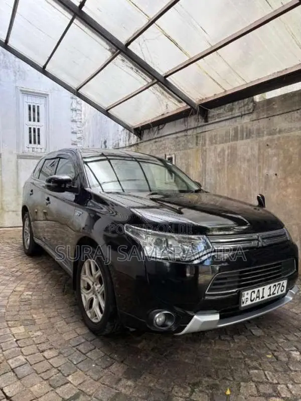 Mitsubishi Outlander 2015 SUV (Used)