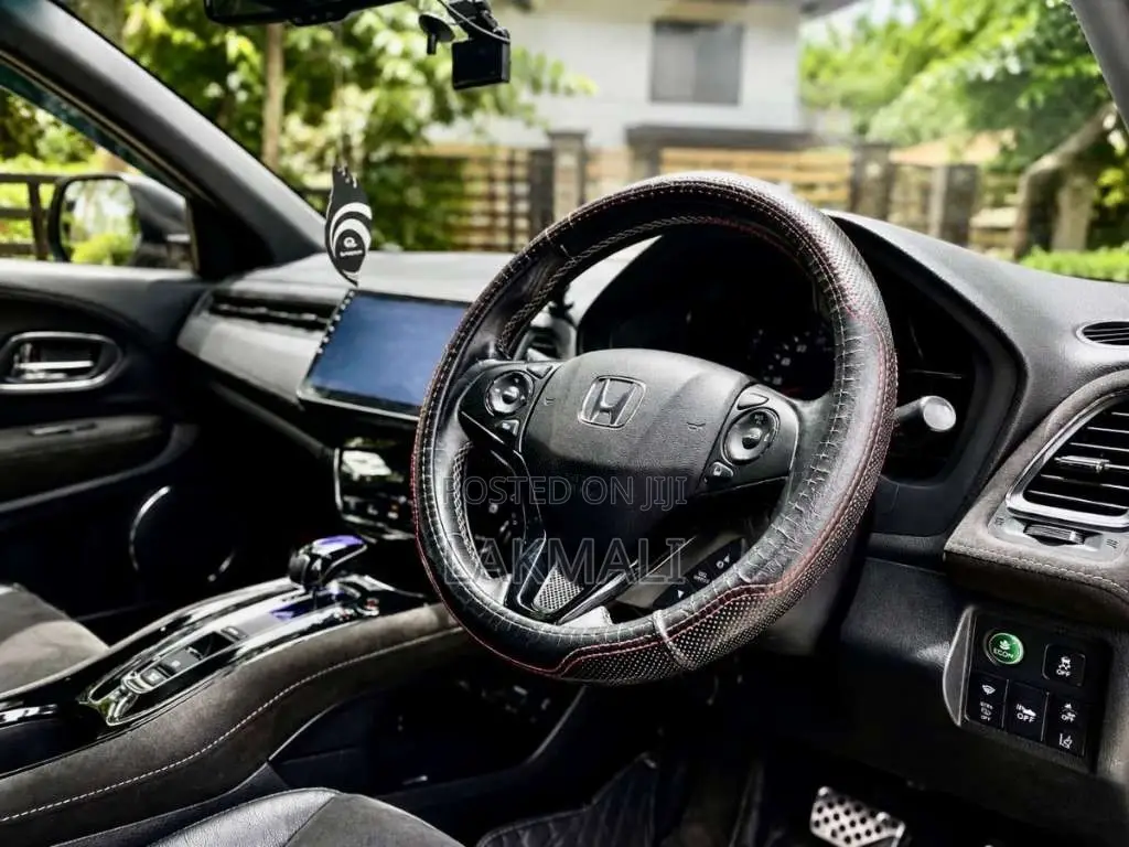 Honda Vezel RS Sensing 2018 SUV (Used)