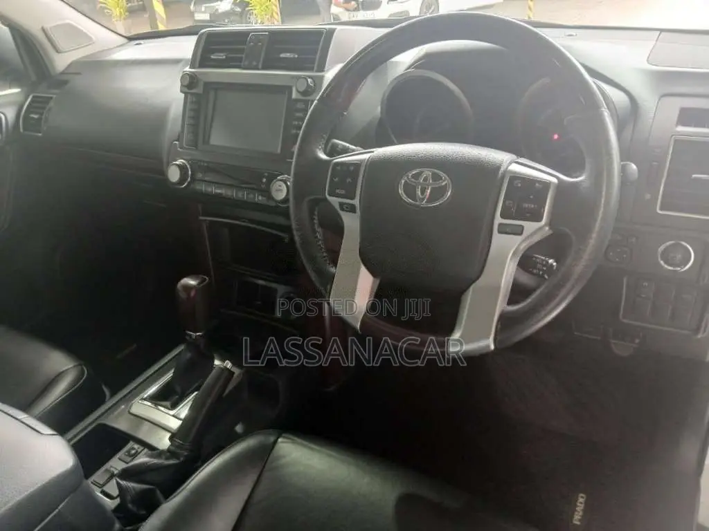 Toyota Prado 2015 SUV (Used)