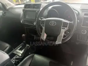 Toyota Prado 2015 SUV (Used)