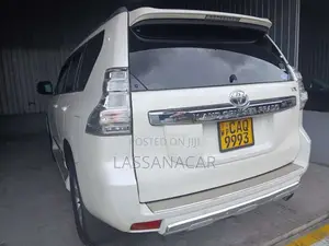 Toyota Prado 2015 SUV (Used)
