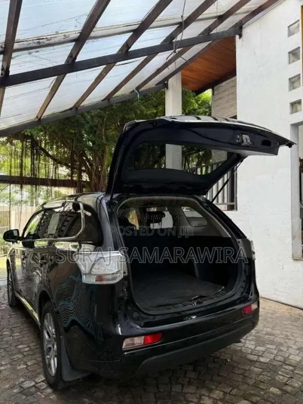 Mitsubishi Outlander 2015 SUV (Used)