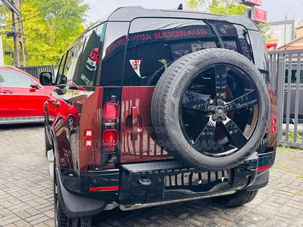 Land-Rover Defender Sedona Edition P300e 2025 SUV Brand New