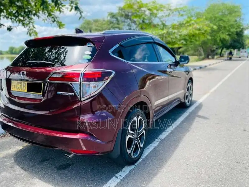Honda Vezel 2014 SUV (Used)