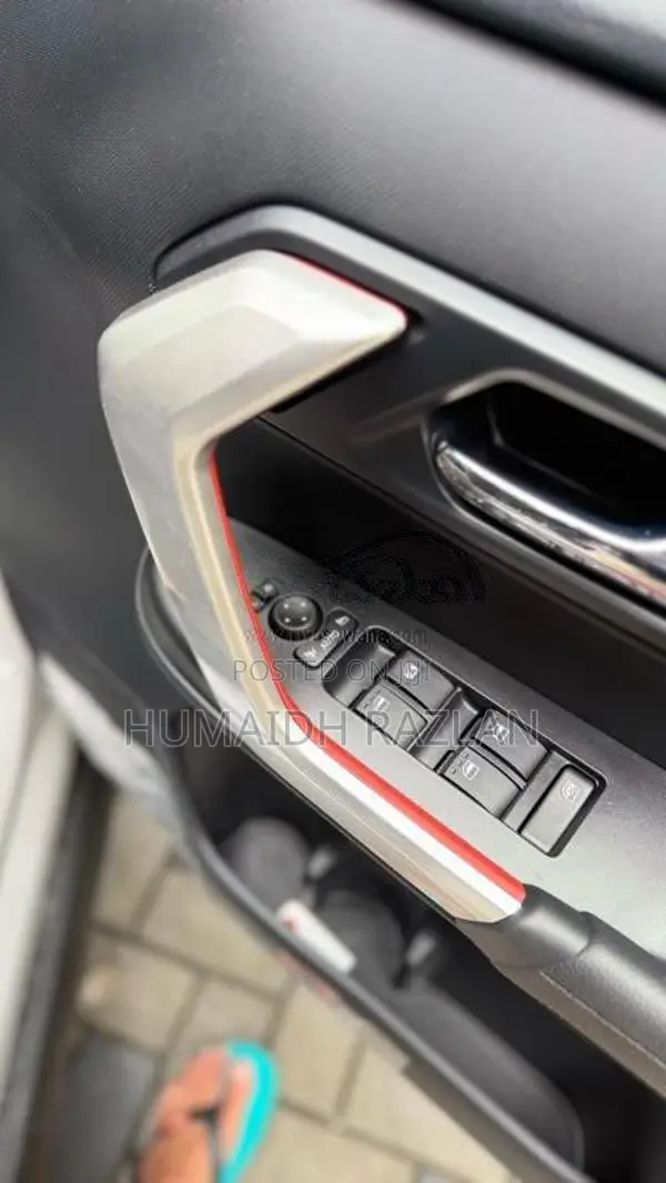 Toyota Raize Hybrid 2026 SUV Brand New