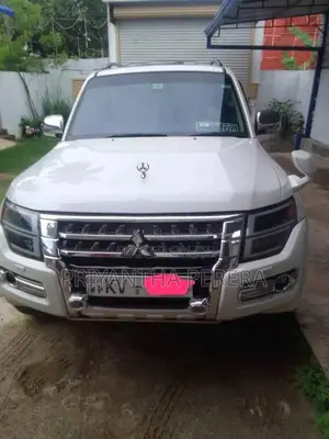 Mitsubishi Montero 2013 SUV (Used)