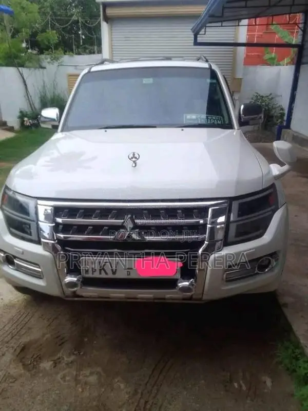 Mitsubishi Montero 2013 SUV (Used)