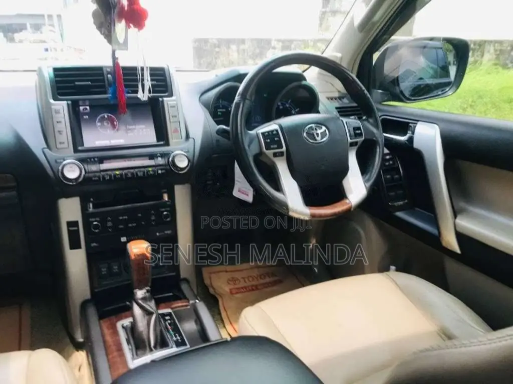 Toyota Prado 2014 SUV (Used)
