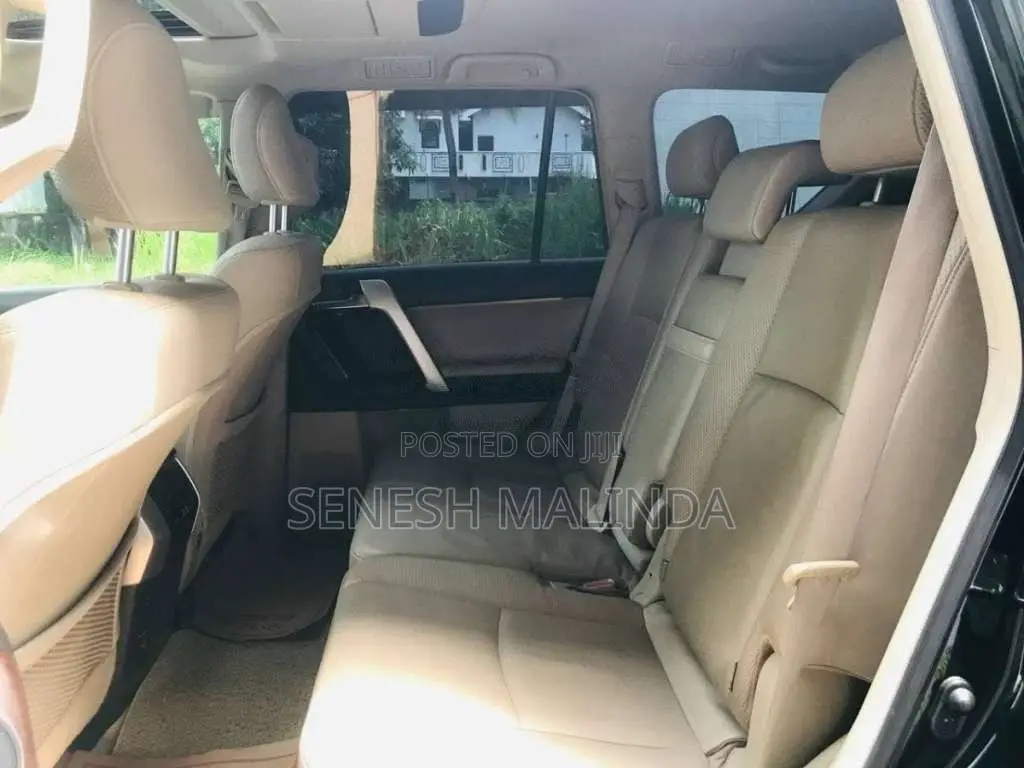 Toyota Prado 2014 SUV (Used)