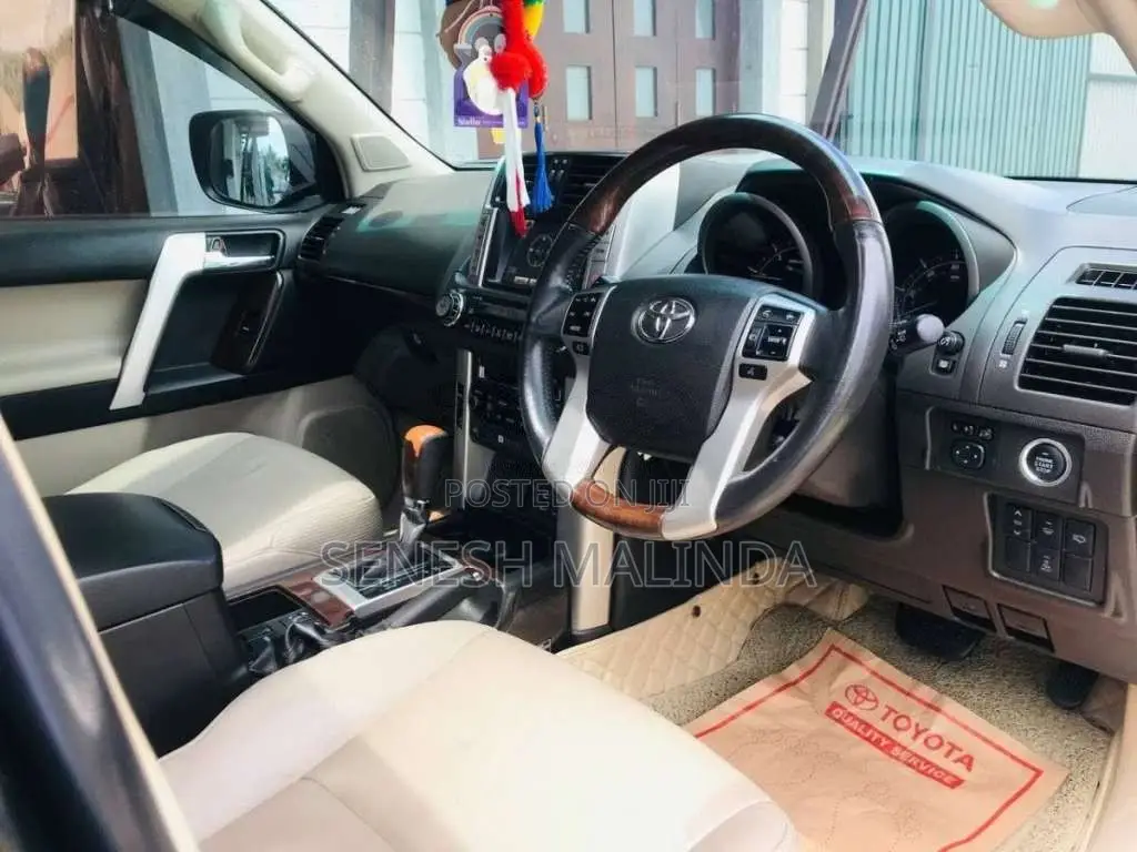 Toyota Prado 2014 SUV (Used)