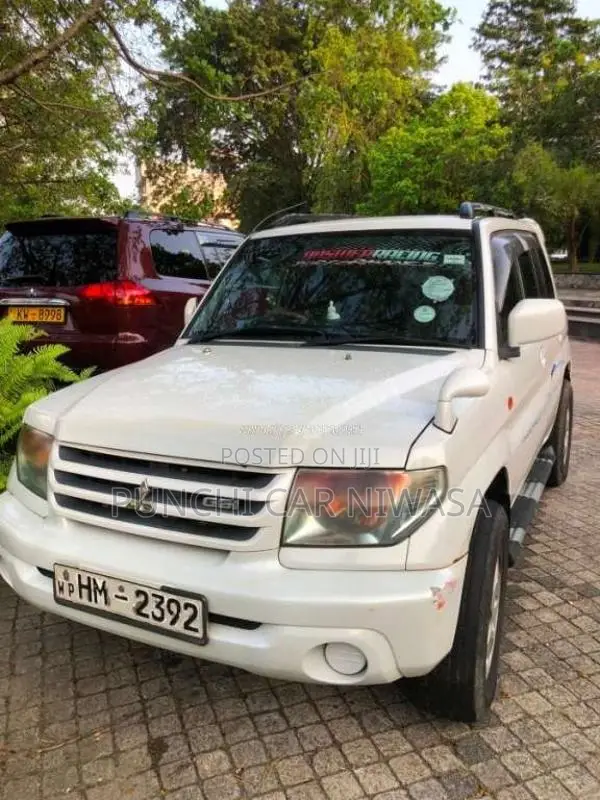 Mitsubishi PAJERO 2000 SUV (Used)