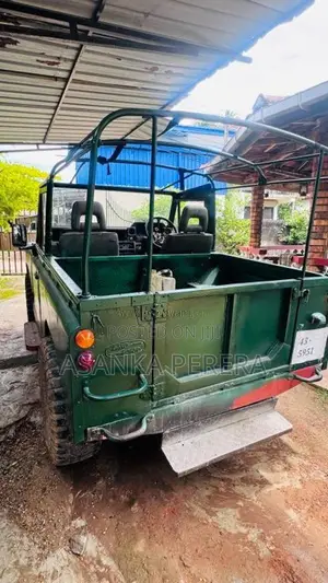 Land-Rover Defender 1980 SUV (Used)