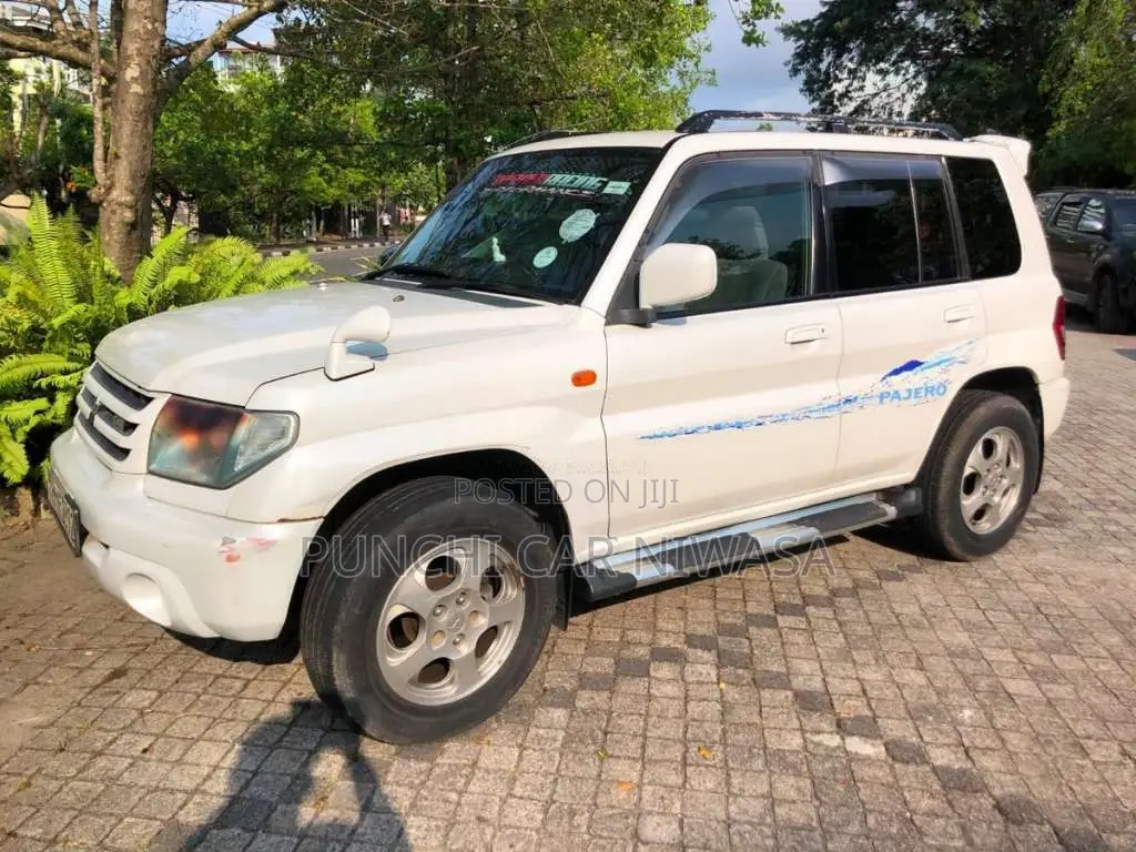 Mitsubishi PAJERO 2000 SUV (Used)