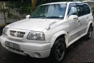 Suzuki Escudo 2005 SUV (Used)
