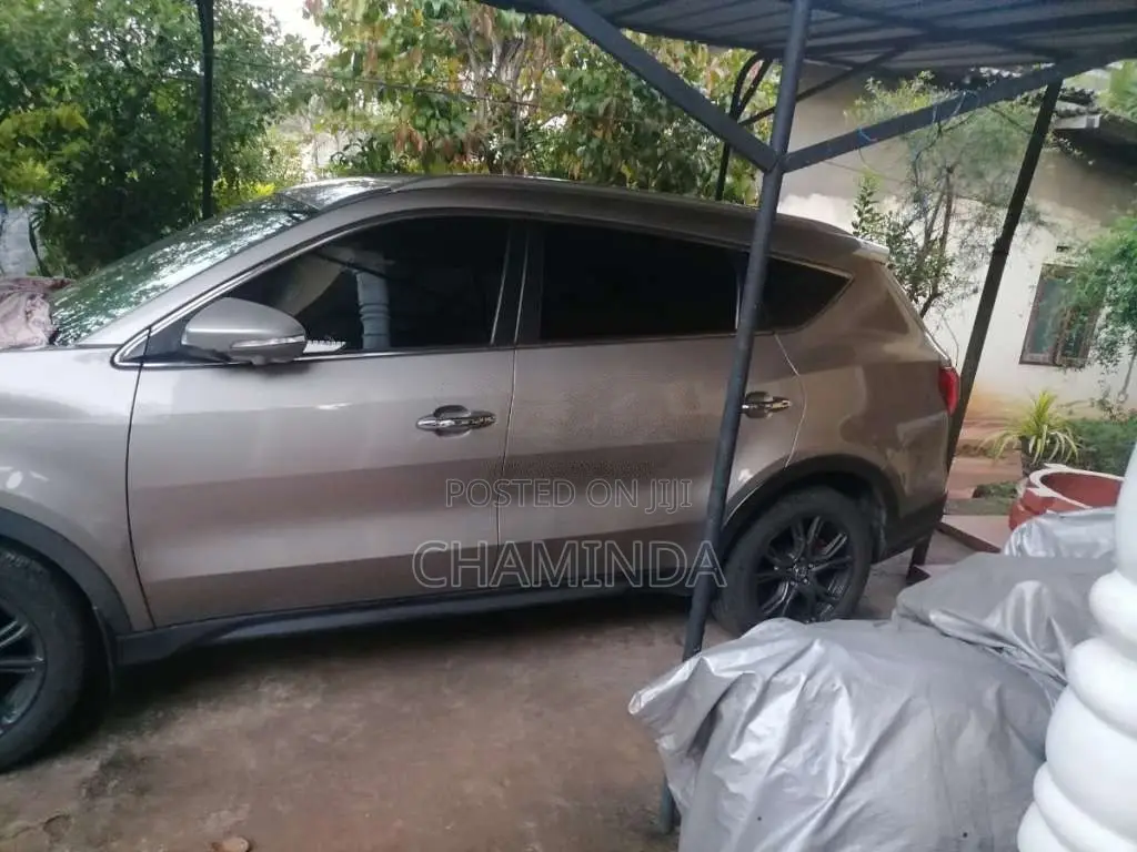 DFSK Glory I-Auto 2022 SUV (Used)