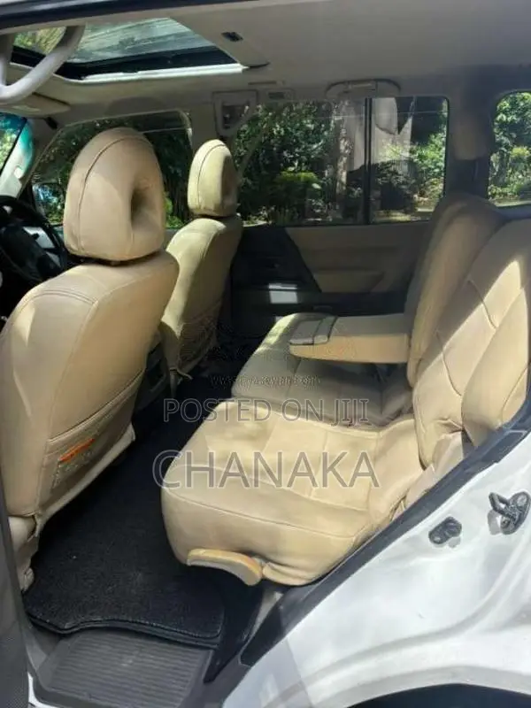 Mitsubishi Montero 2000 SUV (Used)