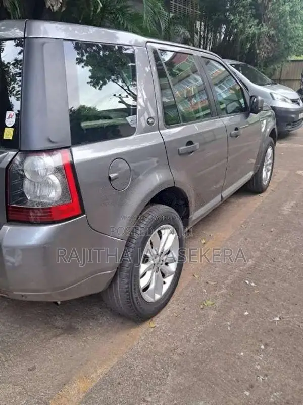 Land-Rover Freelander 2 2012 SUV (Used)