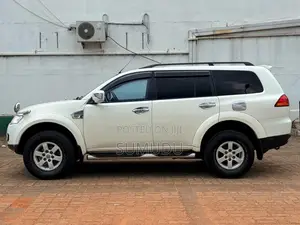Mitsubishi Montero 2012 SUV (Used)