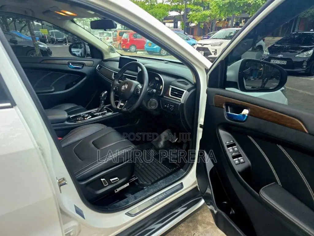 DFSK Glory I-Auto 2024 SUV (Used)
