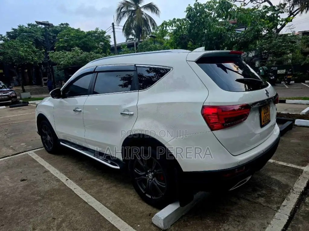 DFSK Glory I-Auto 2024 SUV (Used)