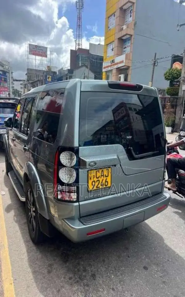 Land-Rover Land Rover 2015 SUV (Used)