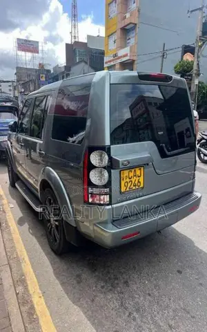Land-Rover Land Rover 2015 SUV (Used)