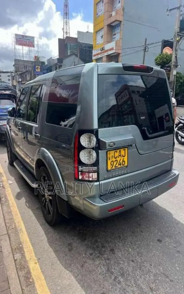 Land-Rover Land Rover 2015 SUV (Used)