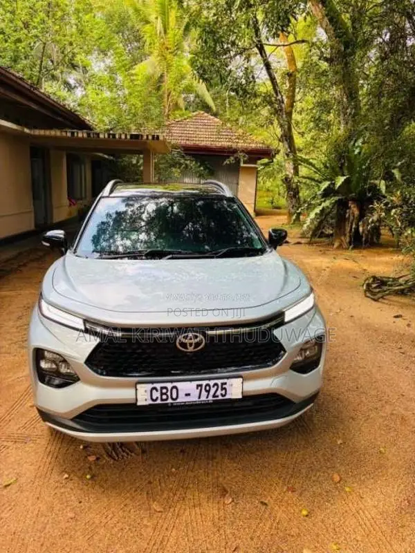 Toyota Taisor 2025 SUV (Used)