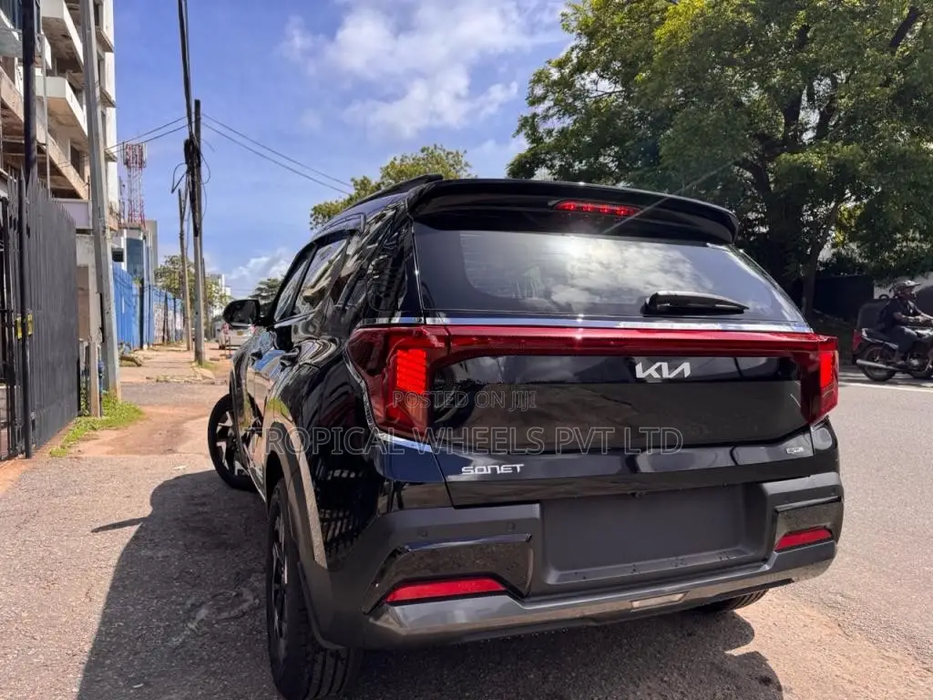 Kia SONET GTX 2025 SUV Unregistered (Recondition)