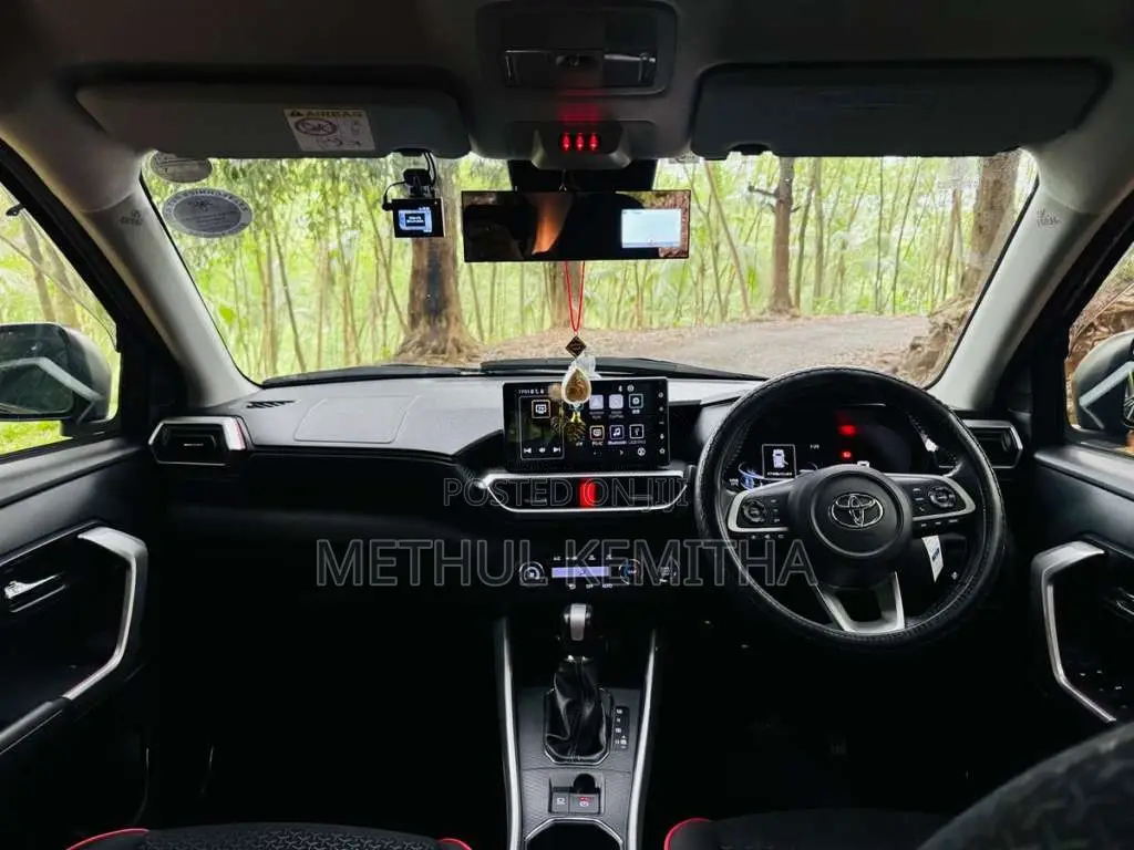 Toyota Raize Z Grade Highest Specs 2022 SUV (Used)