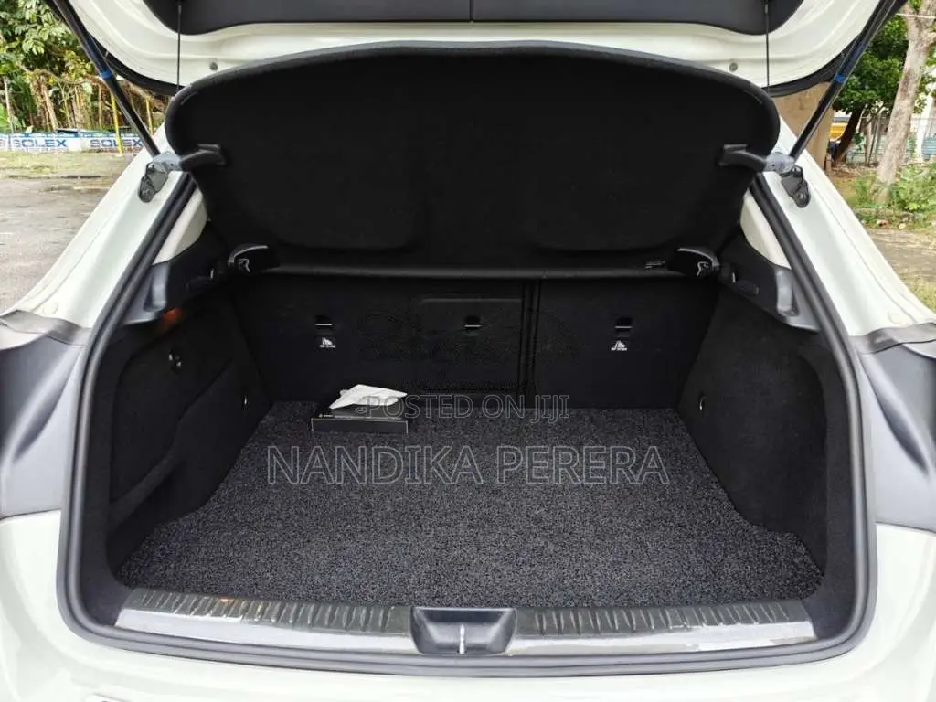 Mercedes-Benz GLA200 2015 SUV (Used)