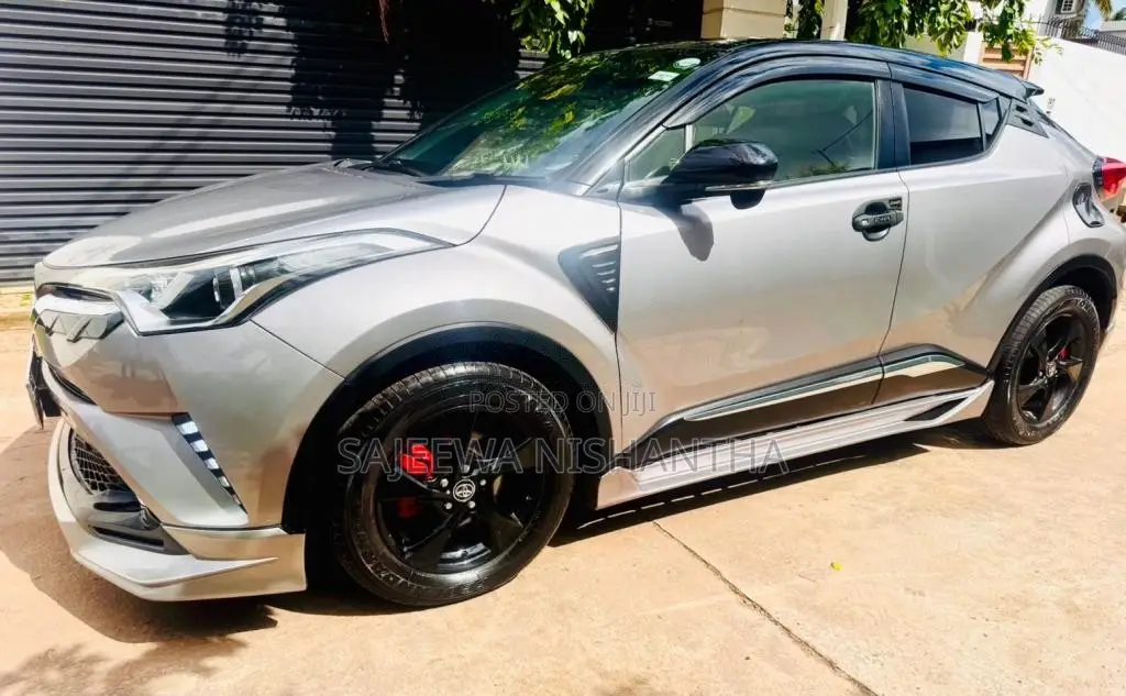Toyota CHR 2017 SUV (Used)