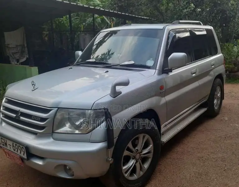 Mitsubishi Pajero GDI 2000 SUV (Used)