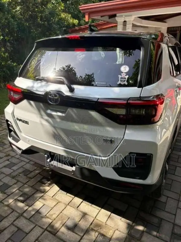 Toyota Raize 2025 SUV Unregistered (Recondition)