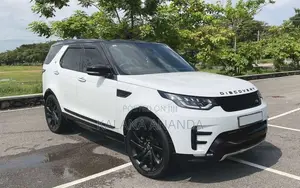 Land-Rover Discovery 5 HSE 2019 SUV (Used)