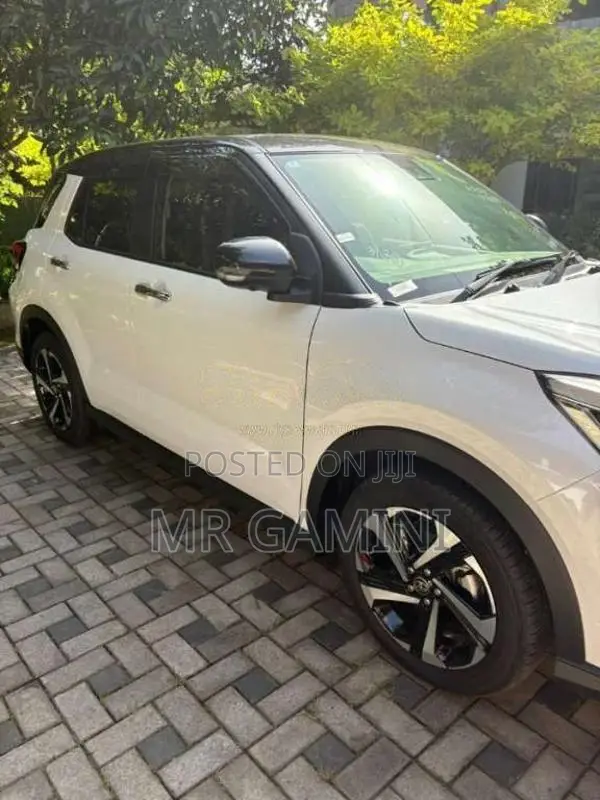 Toyota Raize 2025 SUV Unregistered (Recondition)