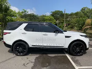 Land-Rover Discovery 5 HSE 2019 SUV (Used)