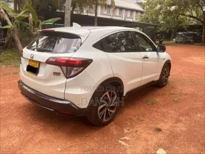Honda Vezel 2017 SUV (Used)