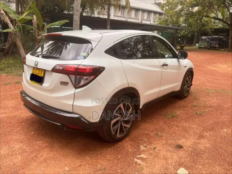 Honda Vezel 2017 SUV (Used)