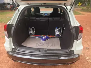 Honda Vezel 2017 SUV (Used)