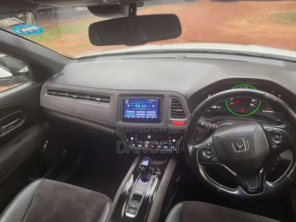 Honda Vezel 2017 SUV (Used)