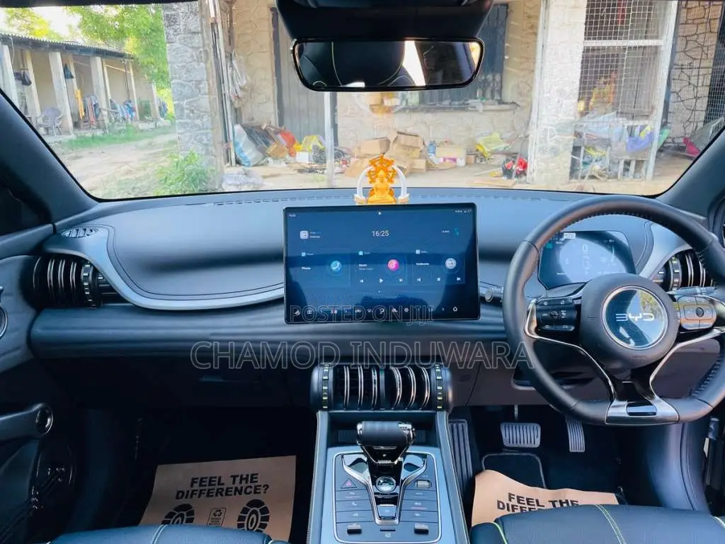 BYD Atto 3 2025 SUV (Used)